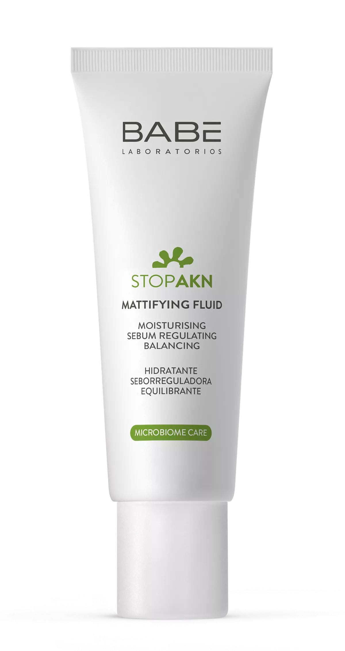 Babé Stop AKN Mattifying Fluid، وهو مرطب للوجه خفيف للغاية مصمم خصيصاً للبشرة الدهنية أو المعرضة لحب الشباب.