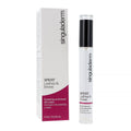 Singuladerm Xpert Lashes & Brows من العلامة التجارية Primaderm، وهو سيروم مصمم لتعزيز نمو وتكثيف الرموش والحواجب