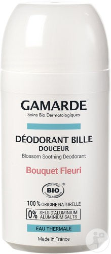 مزيل عرق رول أون من ماركة Gamarde، وتحديداً موديل Deodorant Bille Douceur Bouquet Fleuri الطبيعي والمخصص للبشرة الحساسة.