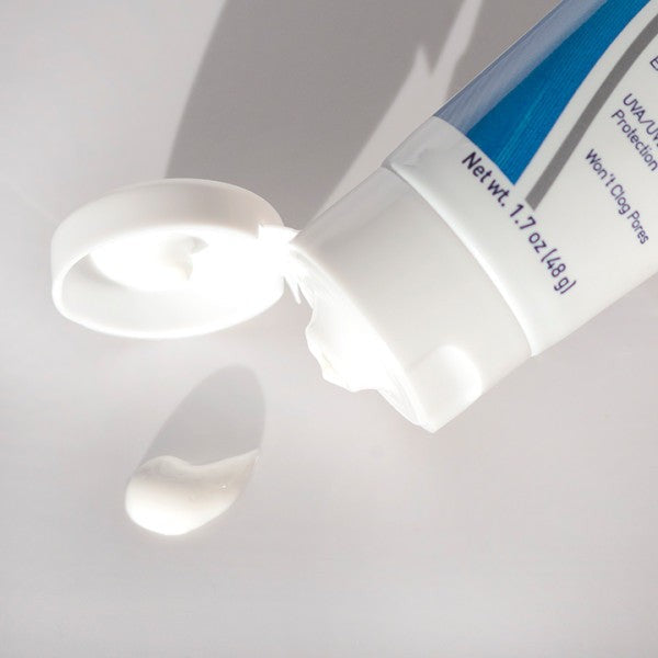 PanOxyl Oil Control Moisturize sunscreen Spf30 - 48g | بانوكسل مرطب مع واقي شمسي للبشرة الدهنية - 48 غرام
