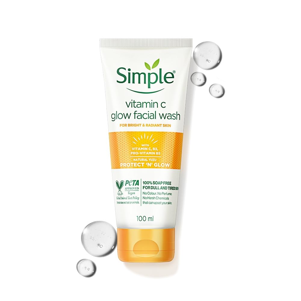 غسول الوجه 150mlSimple Vitamin C Glow Facial Wash/سمبل ١٥٠ ميل