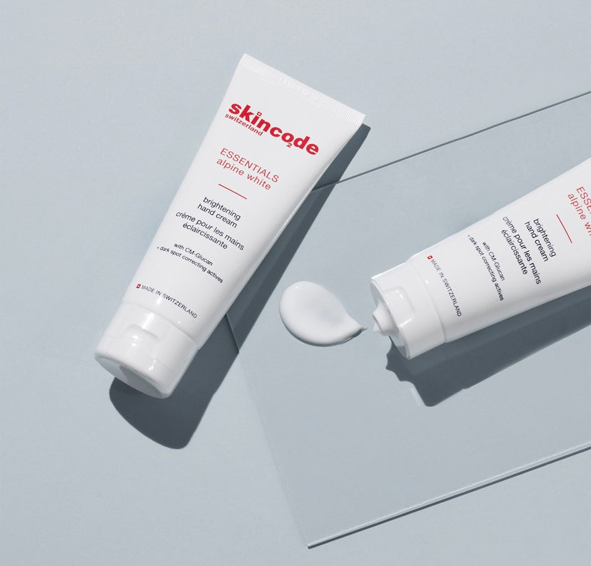 Skincode Essentials Alpine White Brightening Hand Cream - 75ml | سكين كود كريم مرطب و مفتح لليدين - 75 مل