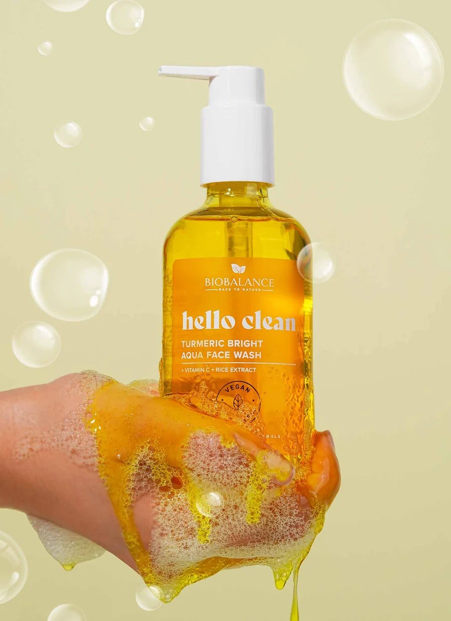 BIOBALANCE Hello Clean Turmeric Bright Aqua Face Wash – 250ml | بيو بالانس غسول بالكركم وفيتامين C لإشراقة وتوحيد لون البشرة – 250 مل