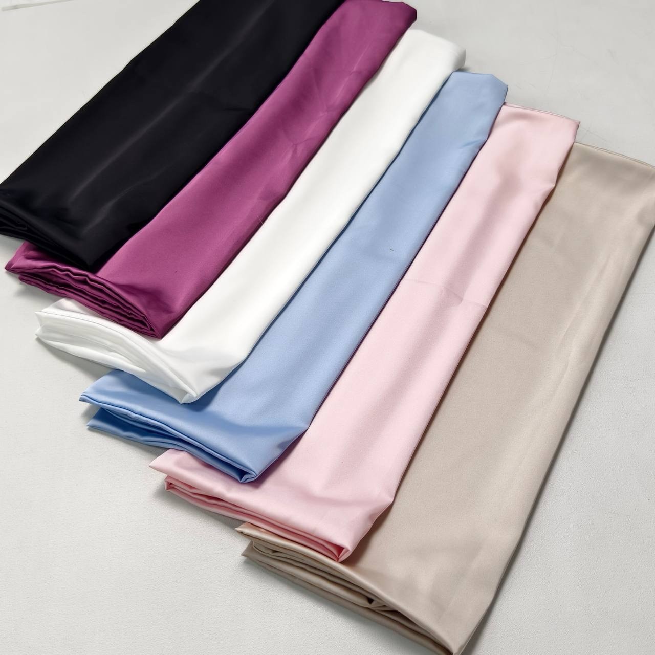 MURA Satin Pillowcase  | مورا غطاء مخدة ساتان لحماية الشعر والبشرة أثناء النوم