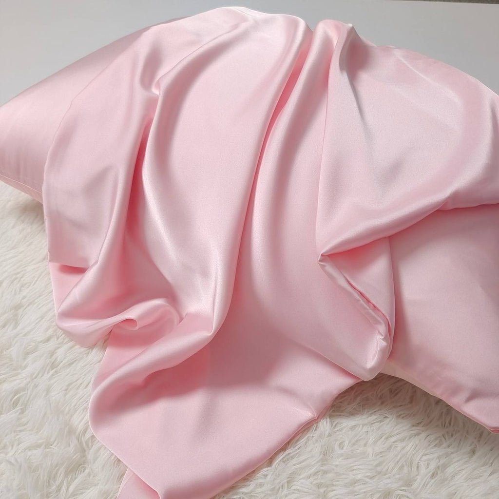 MURA Satin Pillowcase  | مورا غطاء مخدة ساتان لحماية الشعر والبشرة أثناء النوم