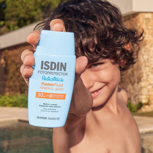 ISDIN Fotoprotector Fusion Water MAGIC Pediatrics SPF 50 – 50ml | إيزدين واقي شمس للوجه للأطفال SPF 50 – 50 مل