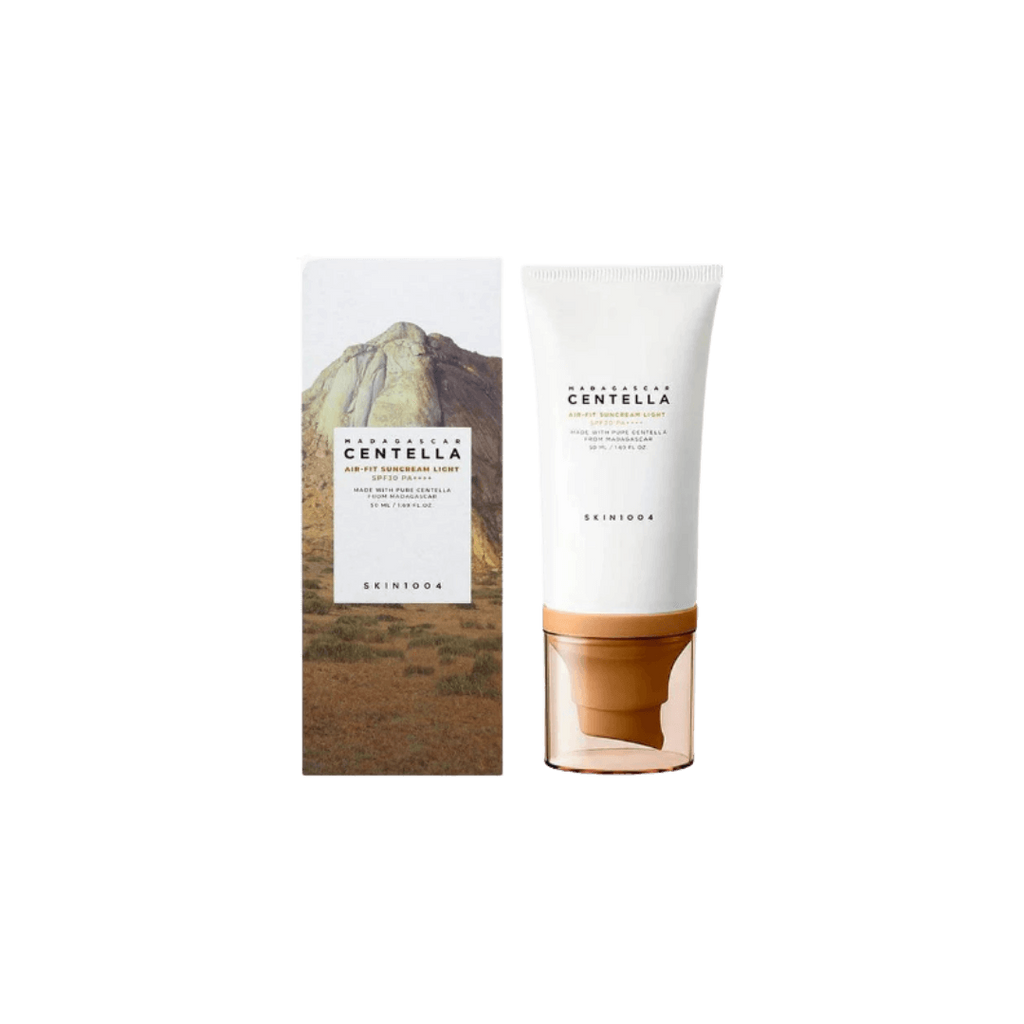 SKIN1004 Madagascar Centella Air-Fit Suncream Light SPF30 PA+++ – 50ml | سكن 1004 واقي شمس خفيف مهدئ بخلاصة السنتيلا للبشرة الحساسة SPF30 – ٥٠ مل