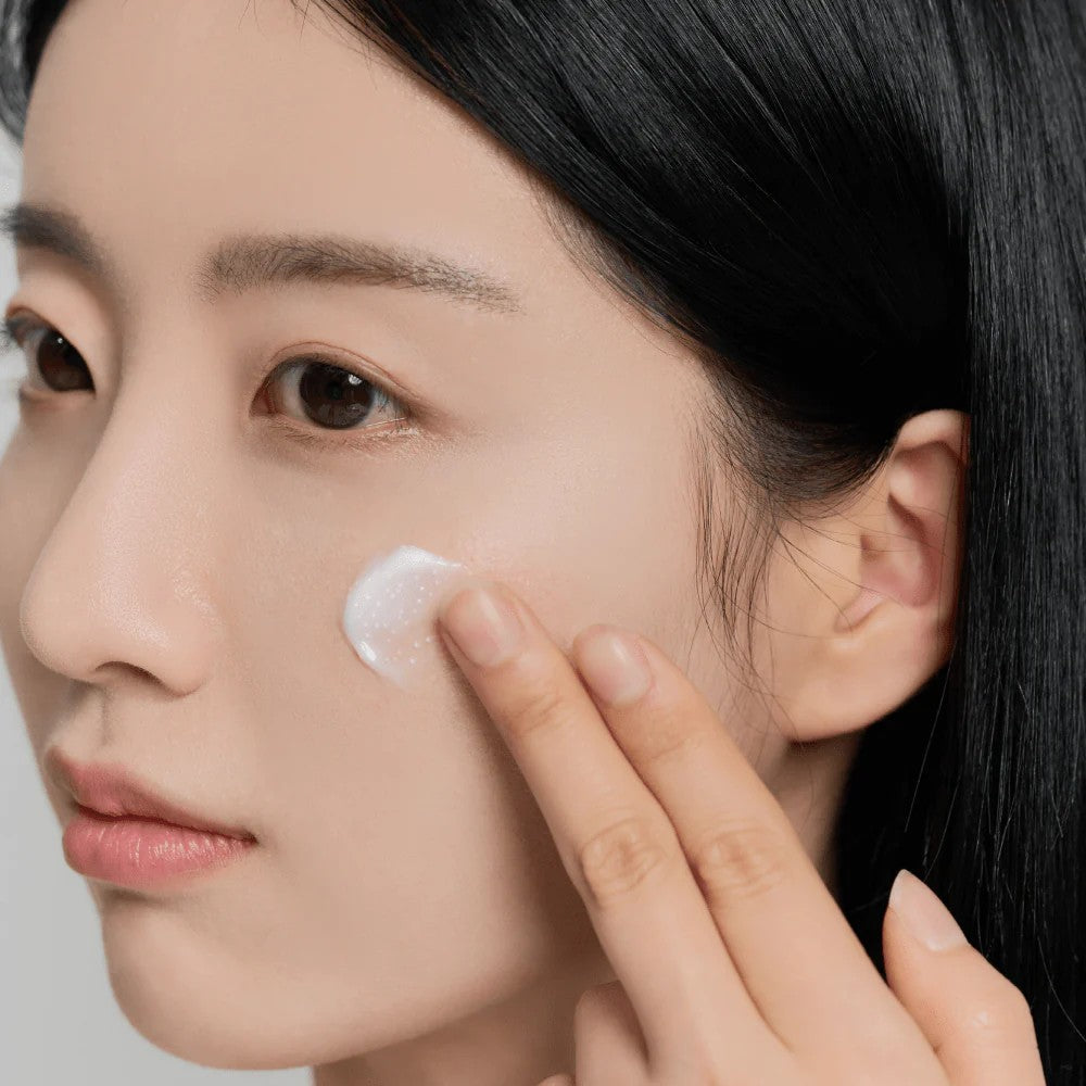 كريم السنتيلا لتفتيح البشرة SKIN1004 Madagascar Centella Tone Brightening Capsule Cream